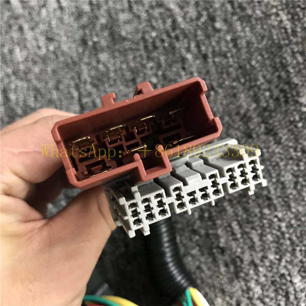 Excavator Hydraulic Valve Kobelco SK60/100/120/200-5/6/SK200-8/350-8 Fuse Box 20 Lines