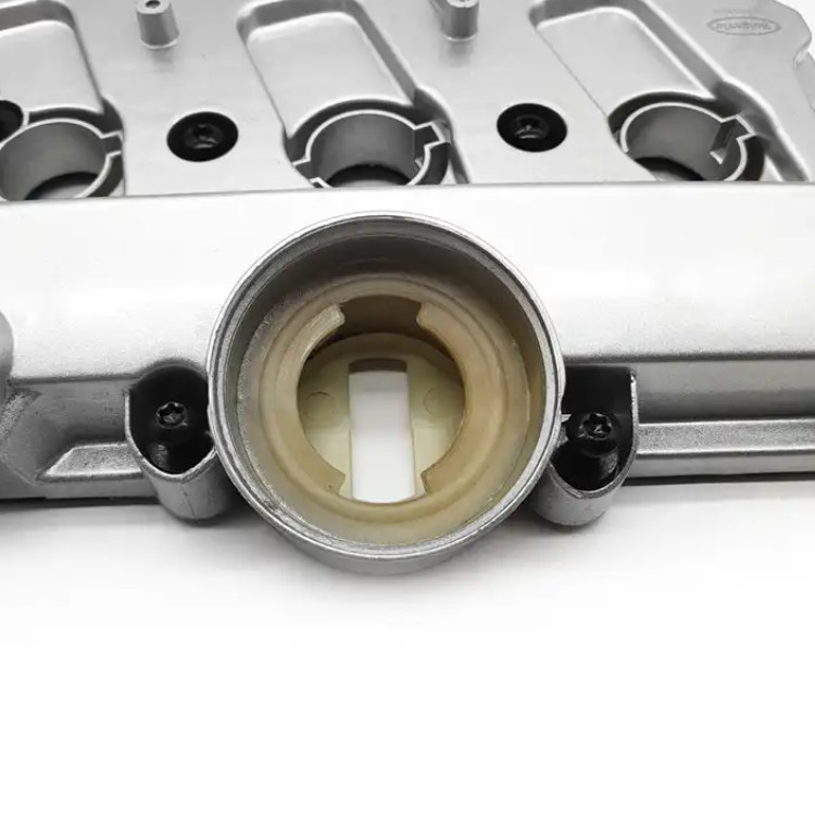 High Performance Engine Cylinder Head Cover 06E103471P For Audi Q5 S5