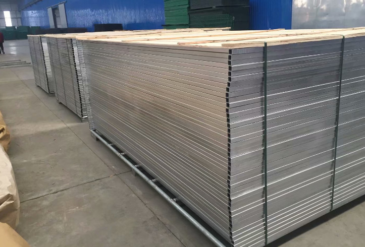1.8*2.4m Construction Site Security Fencing Hot Dipped Galvanized Fence