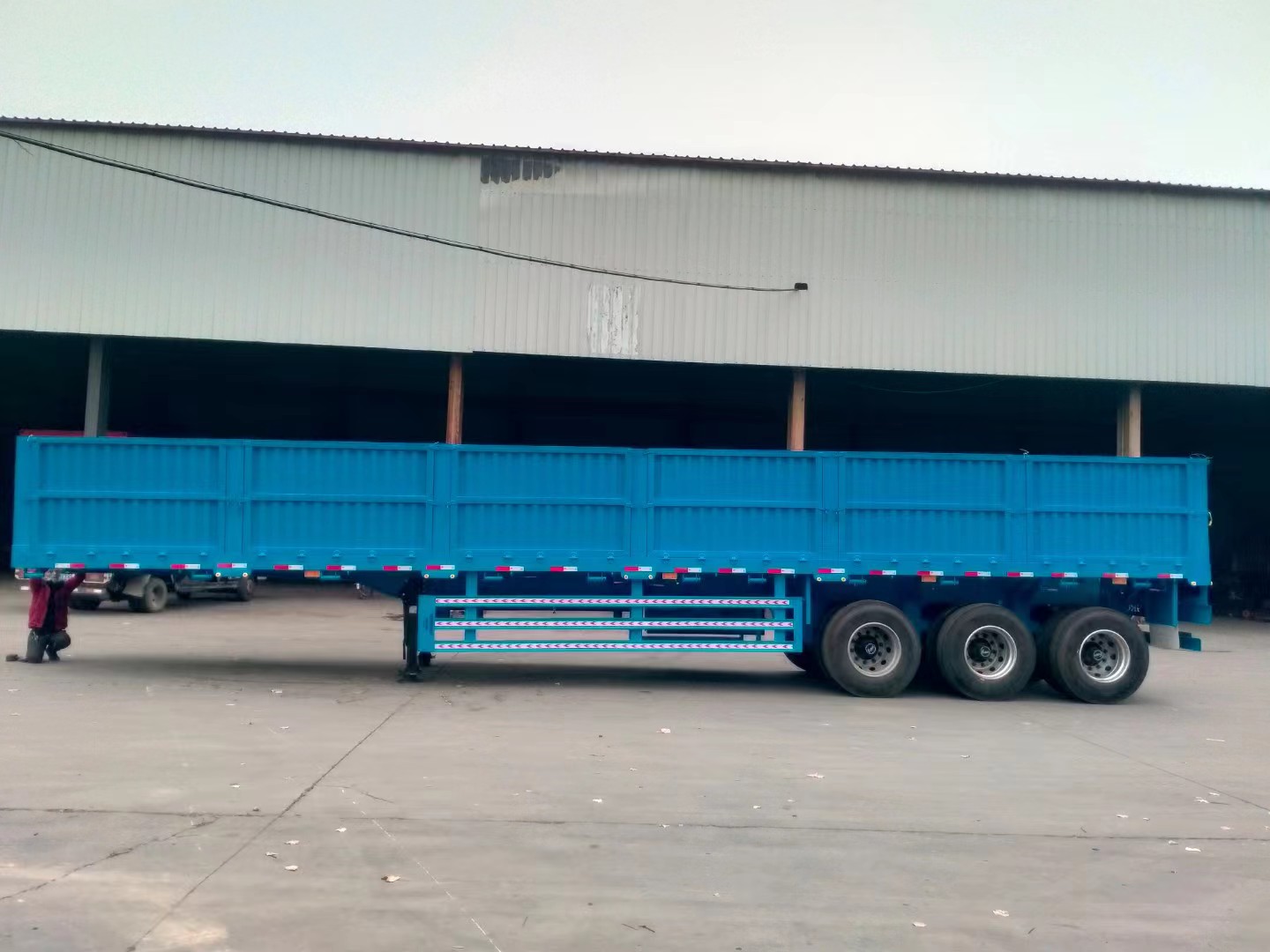 Enhanced Heavy-Duty Container Semi Trailer: Versatile, Durable, and Efficient Transport Solution for All Your Cargo Needs