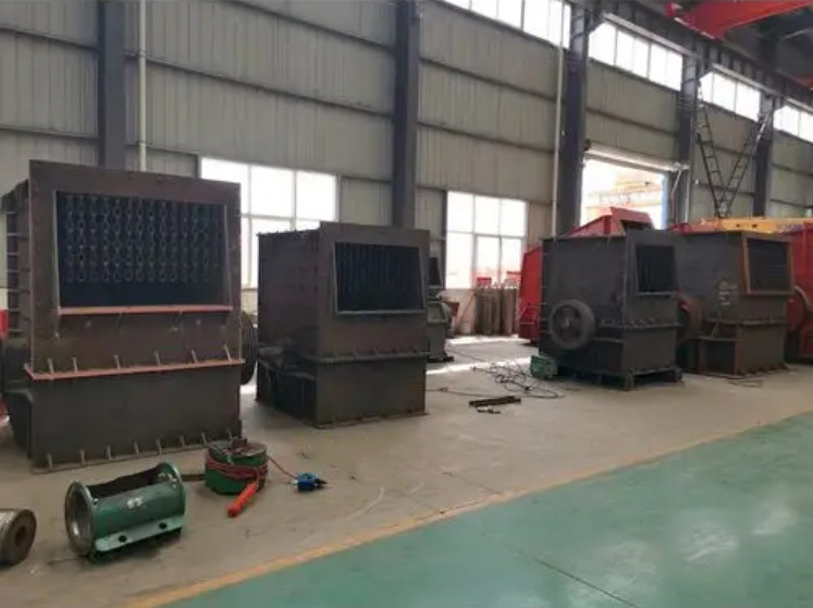 Stone Box Hammer Crushing Machine Coal Cement Square Box Crusher