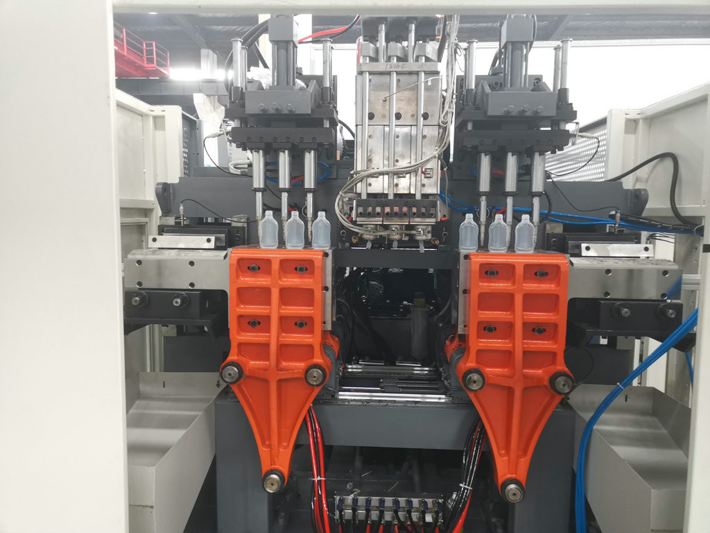 HDPE Toy Blow Molding Machine Automatic Small Plastic Toys Making Machine