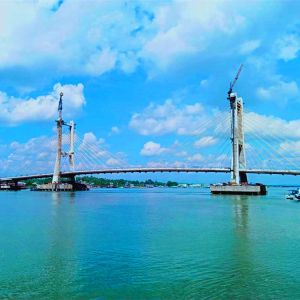  Cast in site cantilever Form shutter traveler system from China Boyoun Group for sales and rental Manufactures