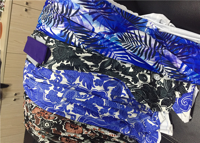 High Color Nylon Lycra Swimwear Fabric Wicking Moisturing For Halter Tops