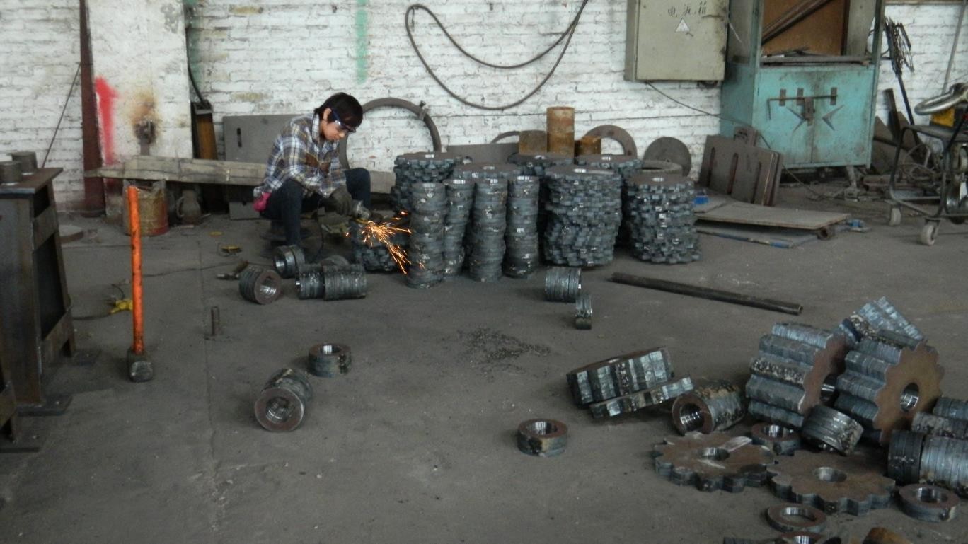 Hydraulic Cone Crusher Wear Resistant XCPG300C For High Output Crushing