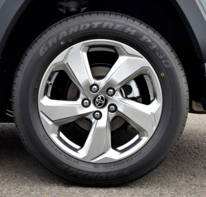 TOYOTA RAV4 Rongfang 2022 model 2.0L CVT two-wheel drive fashion version compact SUV