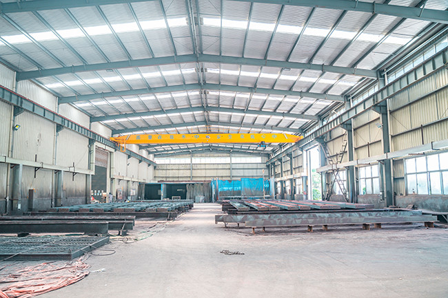 Heavy Duty Steel Structure Warehouse Manufacturers For Extreme Weather Conditions