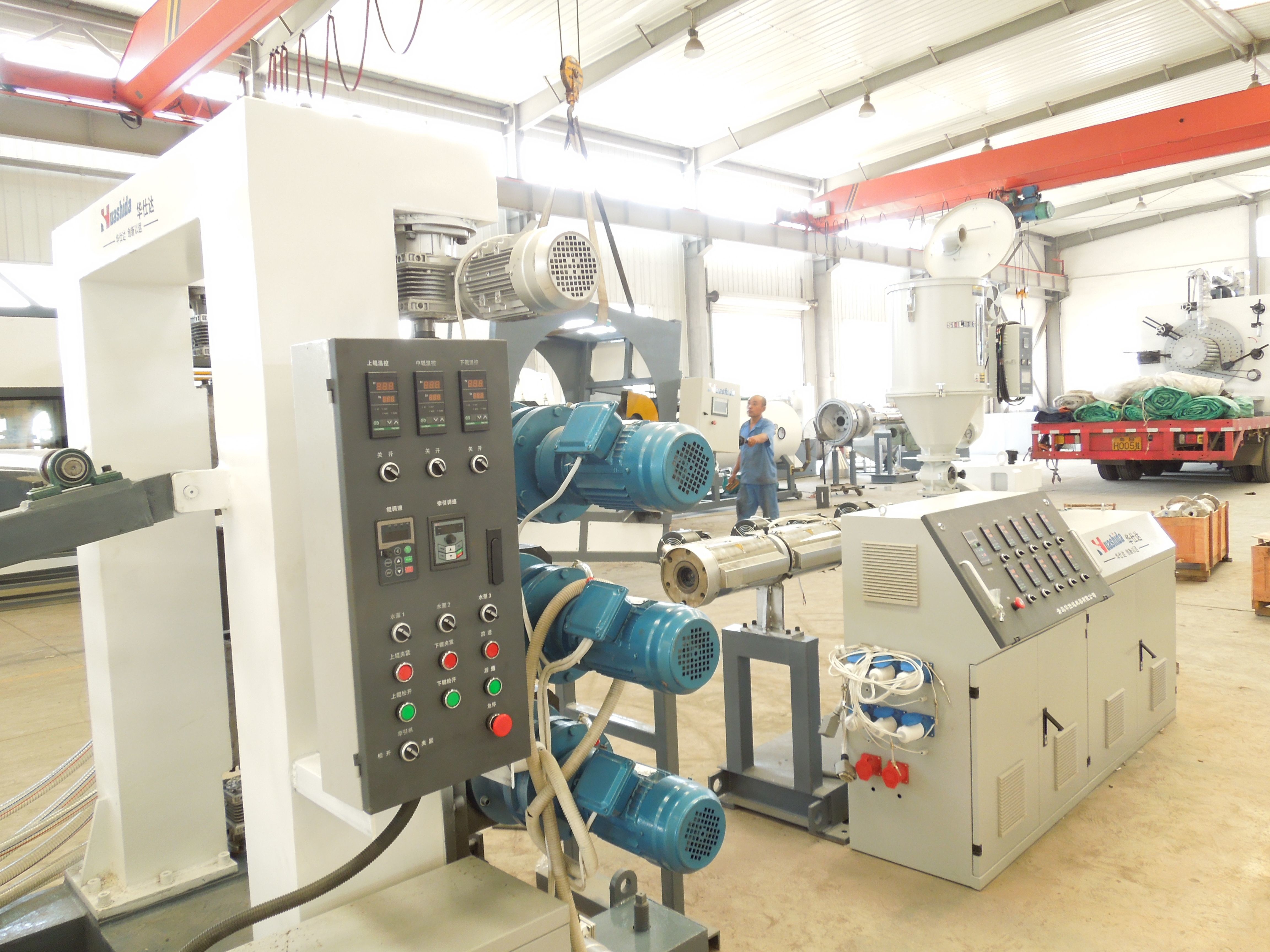  Plastic PE Sheet Geomembrane Calendar Extrusion Line Machinery 10-30m/Min Manufactures