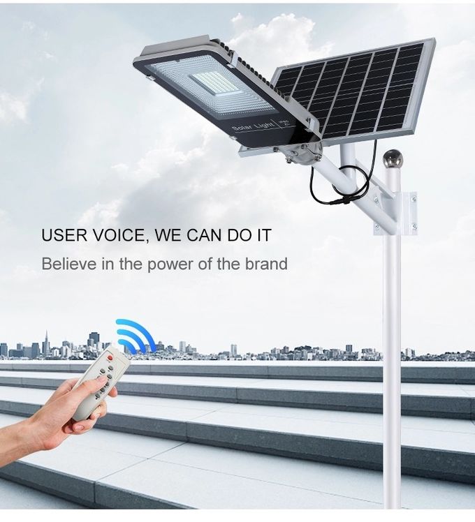 Outdoor Solar LED Street Light Die Cast Aluminum Body High Efficiency Chip