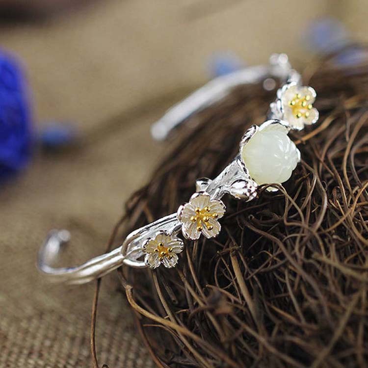 Sterling Silver Natural Jade Culptured Flower Gold Plated Women Bracelet(049924)