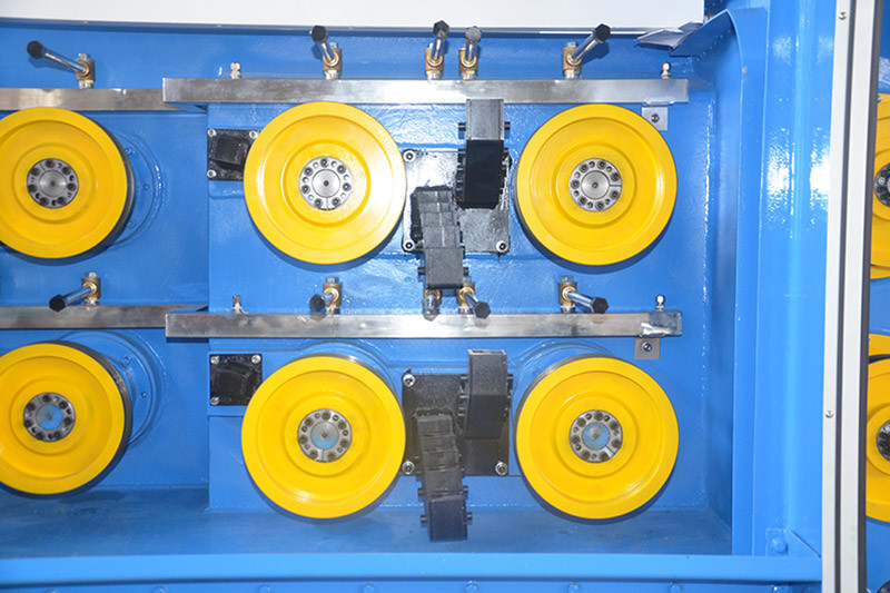 Multi-Head Multiwire Drawing Machine For 4 Wires 0.15-0.6mm Copper Wire Production Line