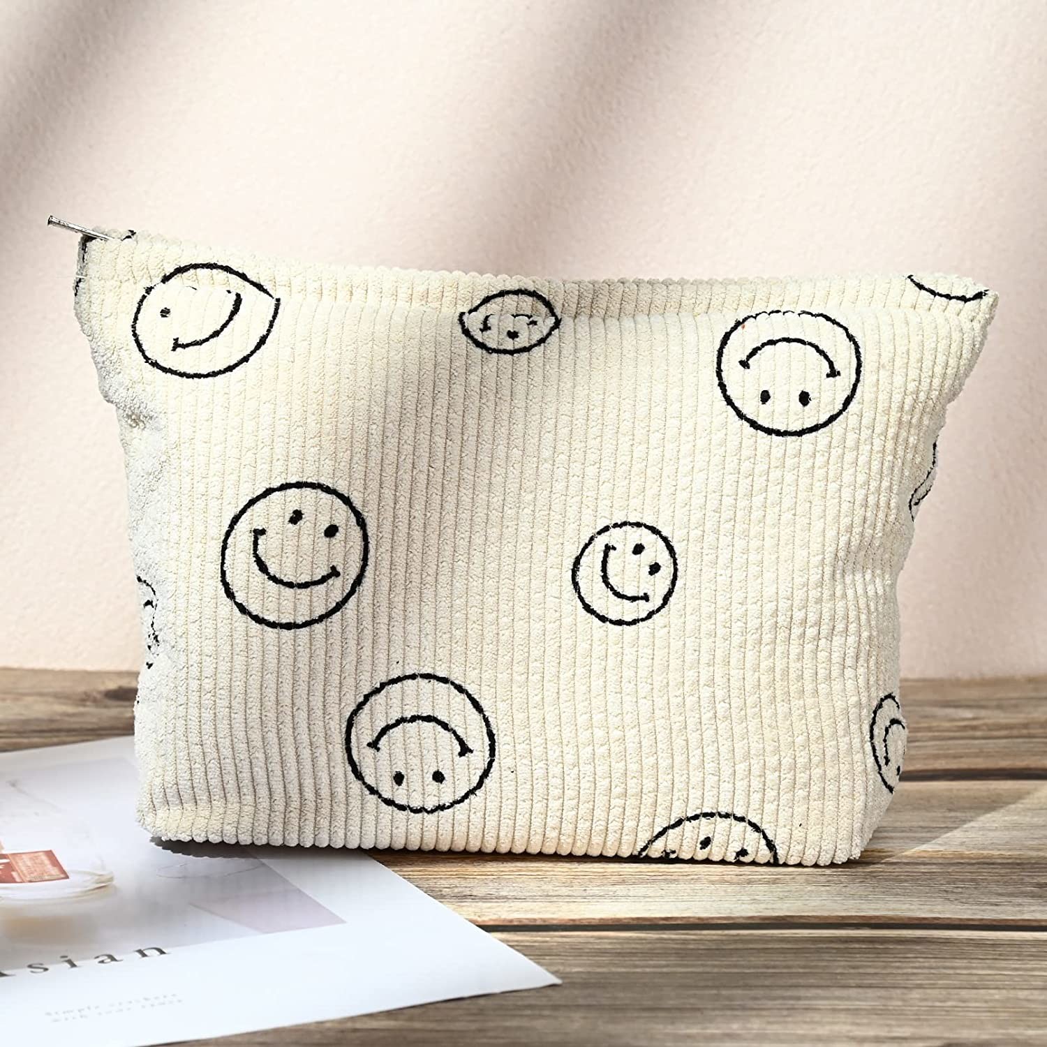 Shockproof Makeup Bag Large Quality Cosmetic Bag Capacity Canvas Travel Toiletry Bag Organizer Cute Makeup Bag
