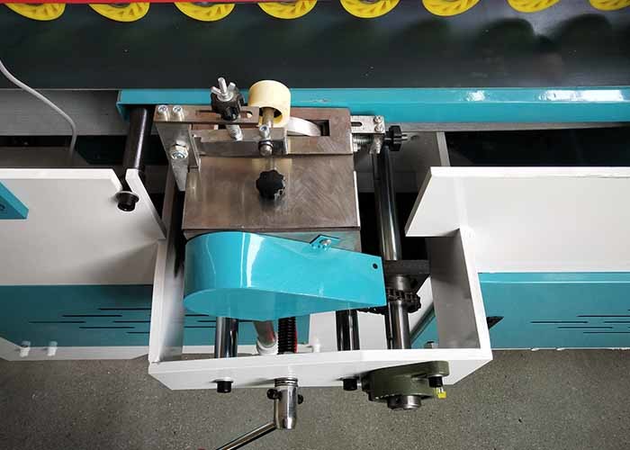 2800mm Semi Auto Carton Box Folder Gluer Machine 2200w For Pizza Box