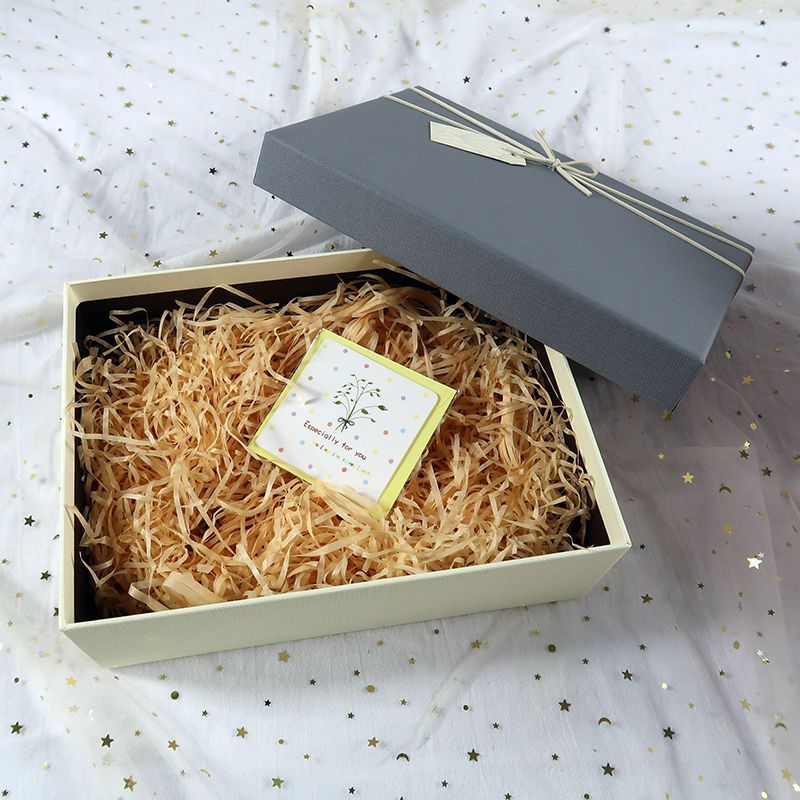 Directly Supply Colorful Rigiding Craft Paper Gift Boxes for Men Women With Logo