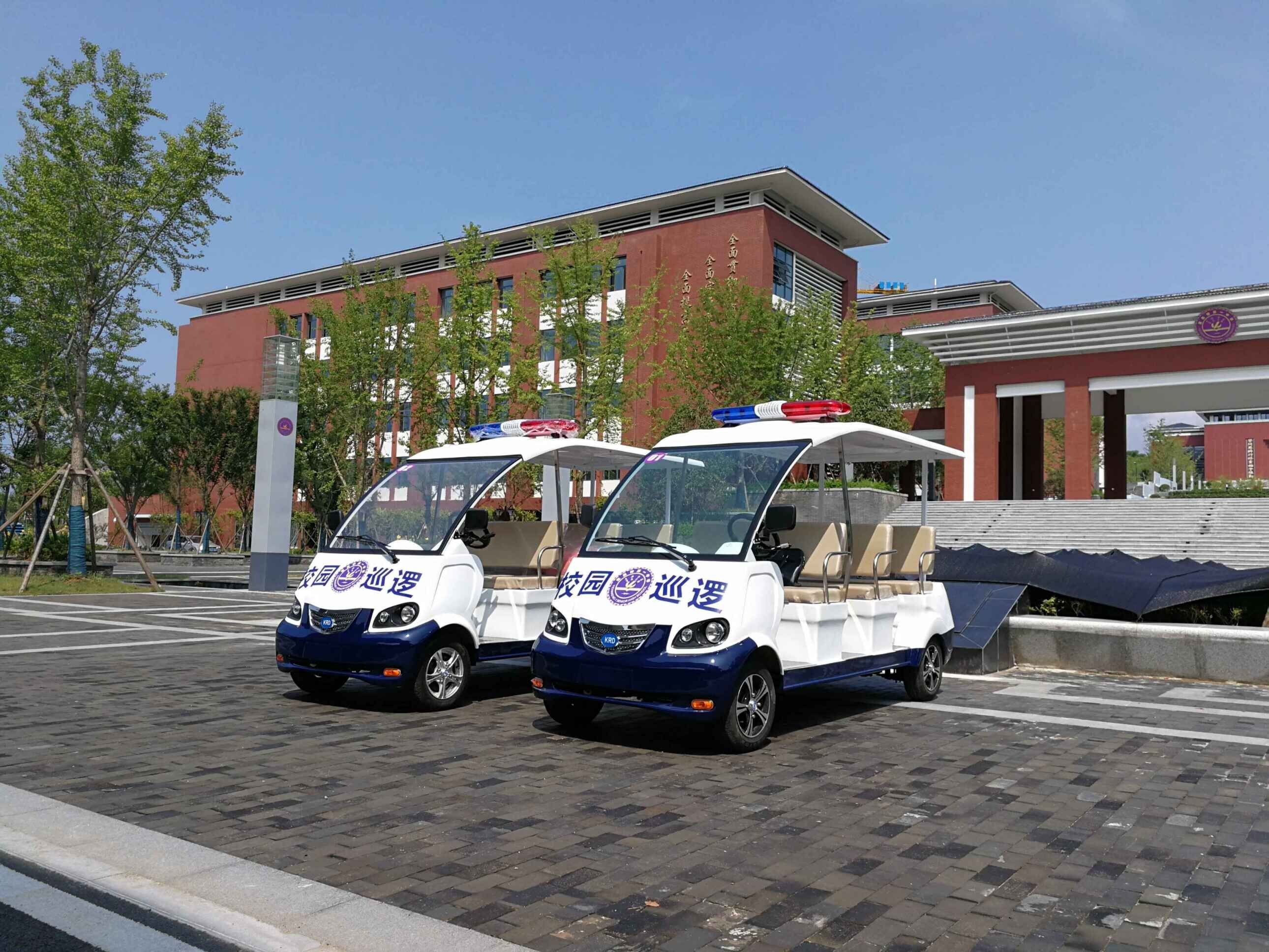 Public Security Electric Police Patrol Car , Electric Sightseeing Vehicle Energy Saving
