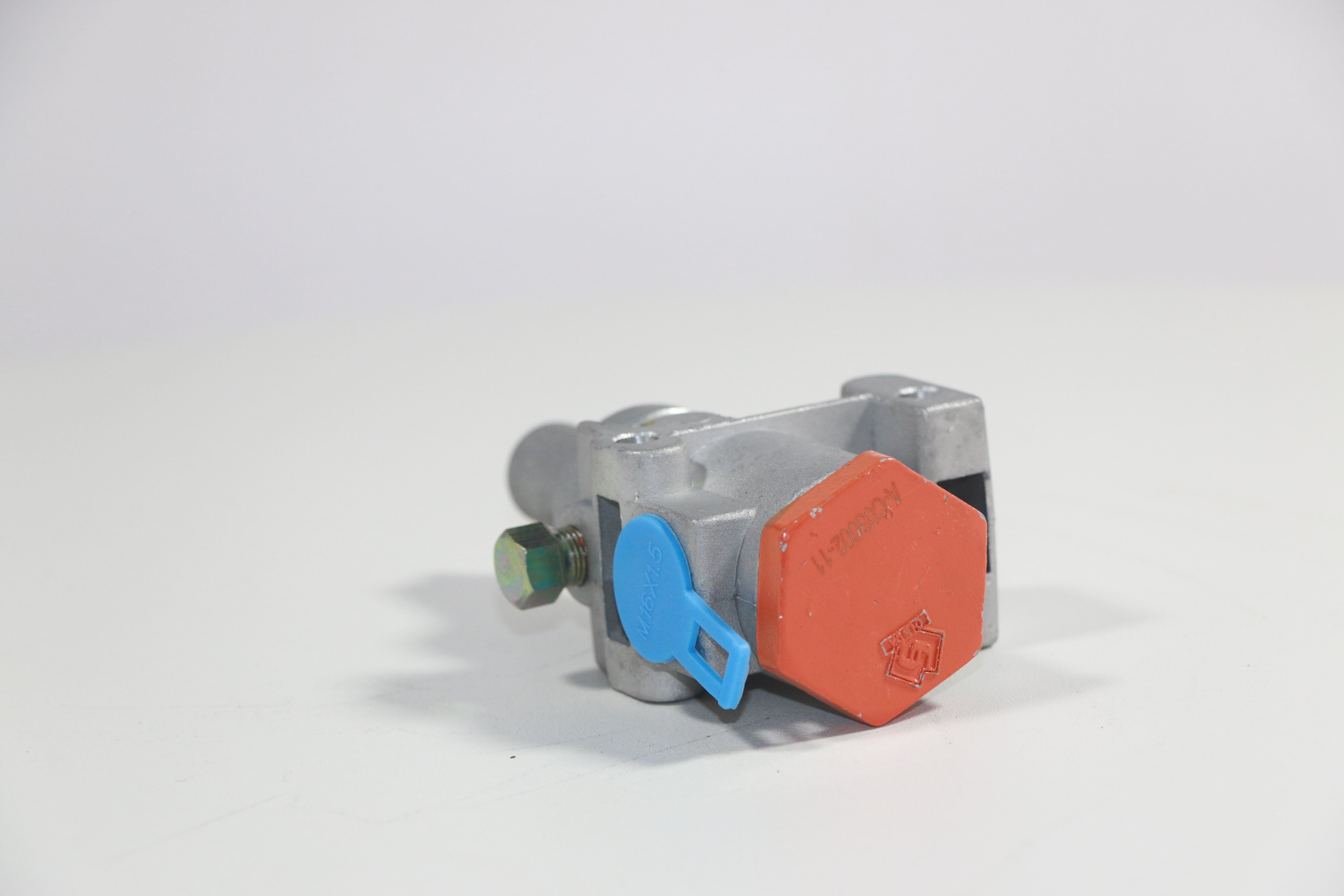 Efficiently Designed Steel Pressure Regulating Valve for A-C03002-11 Fast Gear Parts