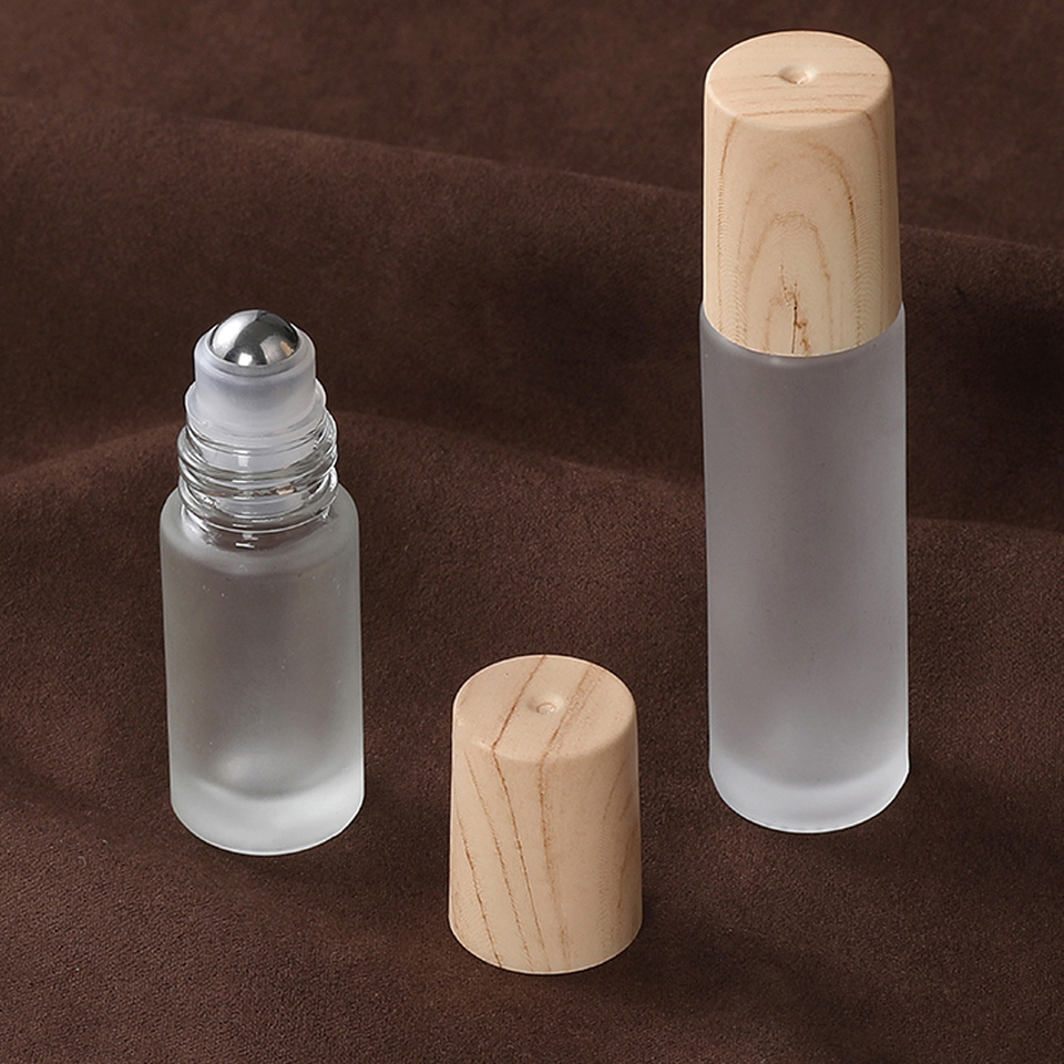 Customized Packaging Gold Plastic Massage Oil Roll On Bottle With Screw Up Caps