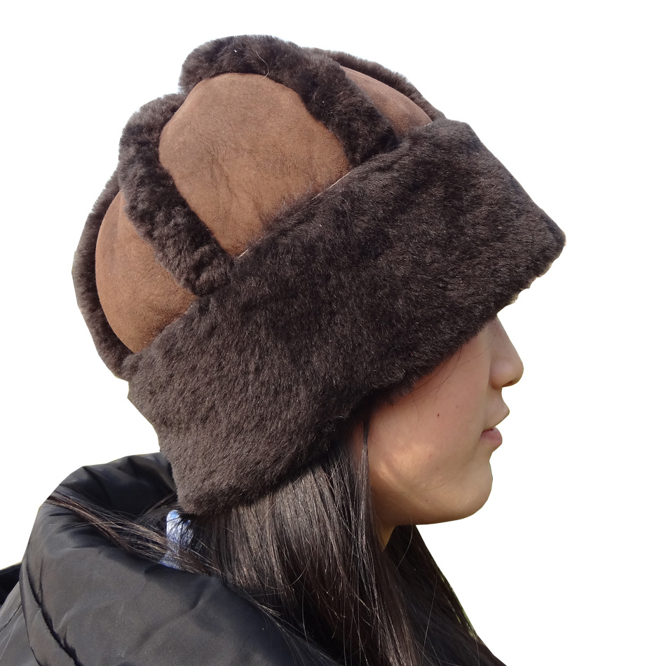 Sheepskin Winter Beanie Hats , Female Fur Headwear Beanie Plain Pattern