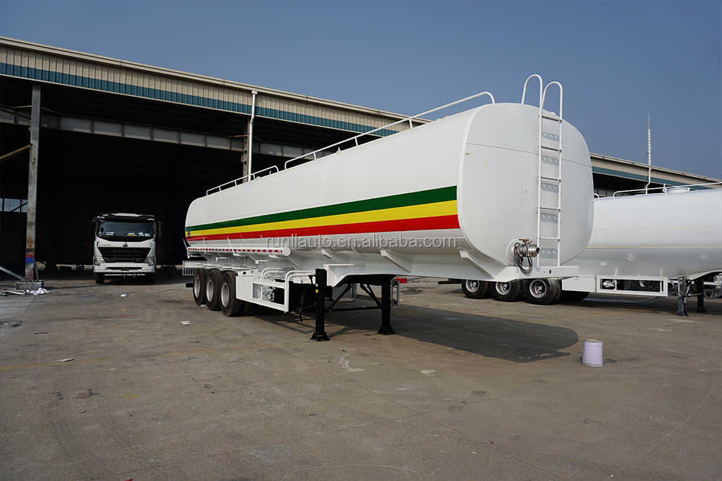 40000 Litres 3 Axle Fuel Tank Semi Trailer Four Compartments Heavy Duty Load