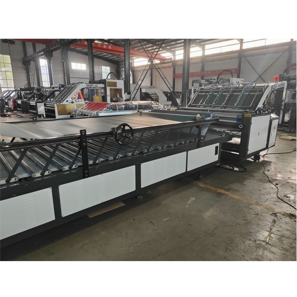 Semi-automatic Double Piece Corrugated Box Stitching Machine for Flexible Production