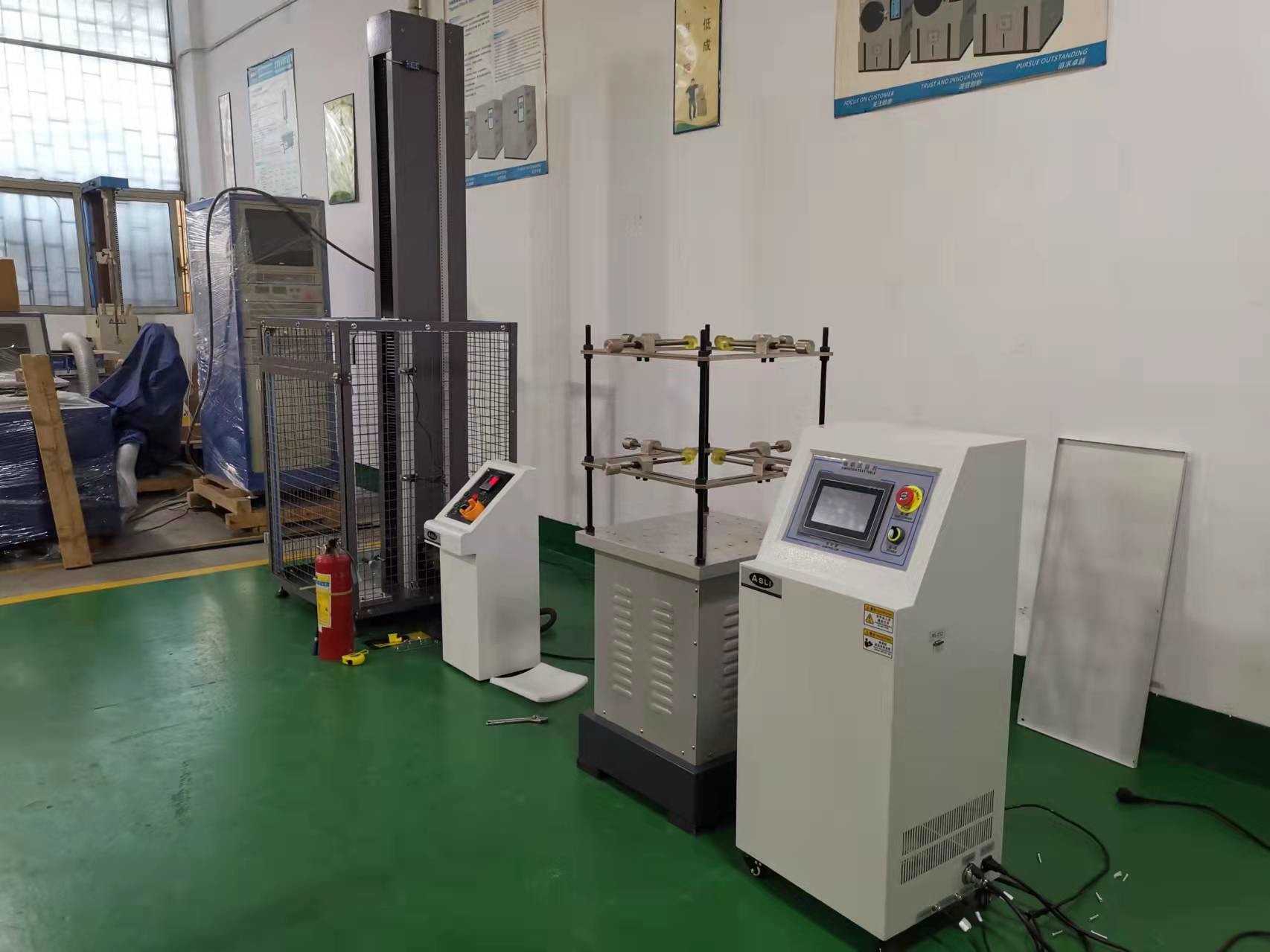 Sweep Vibration Test Table For Fire Extinguisher , 2000hz Vibration Shaker Table