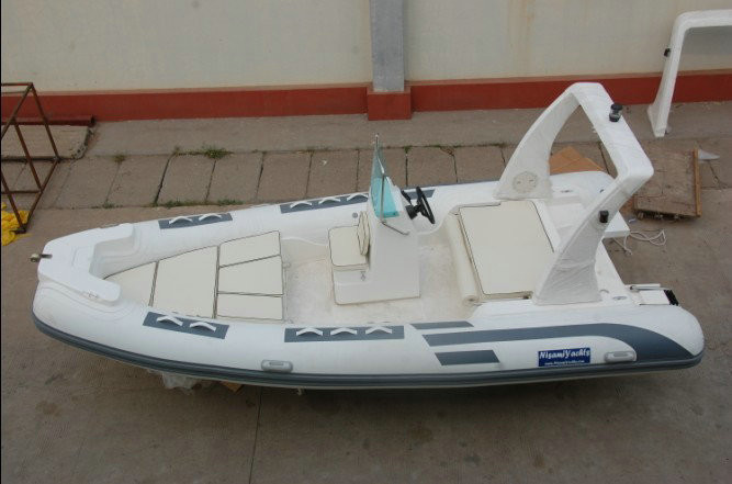 Durable 18 Foot Hard Bottom Inflatable Rib Boats 10 Person Inflatable Boat