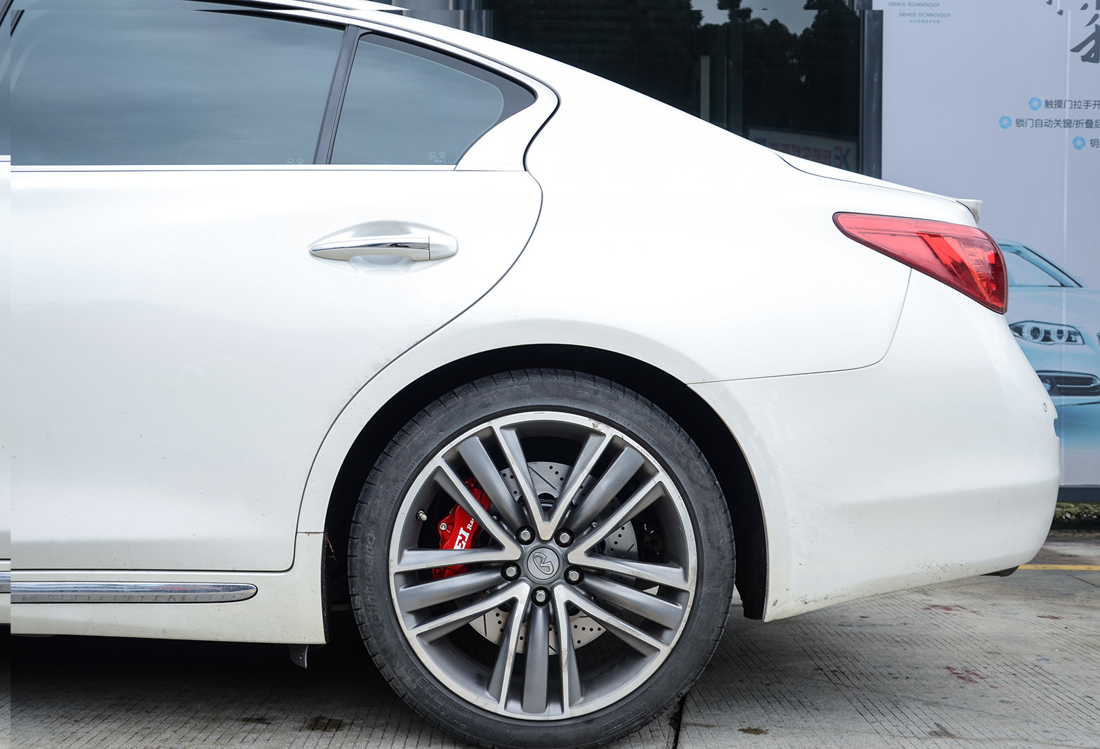 BBK Big Brake Kit For Performance Cars Infiniti Q50L Front and Rear 18inch wheel