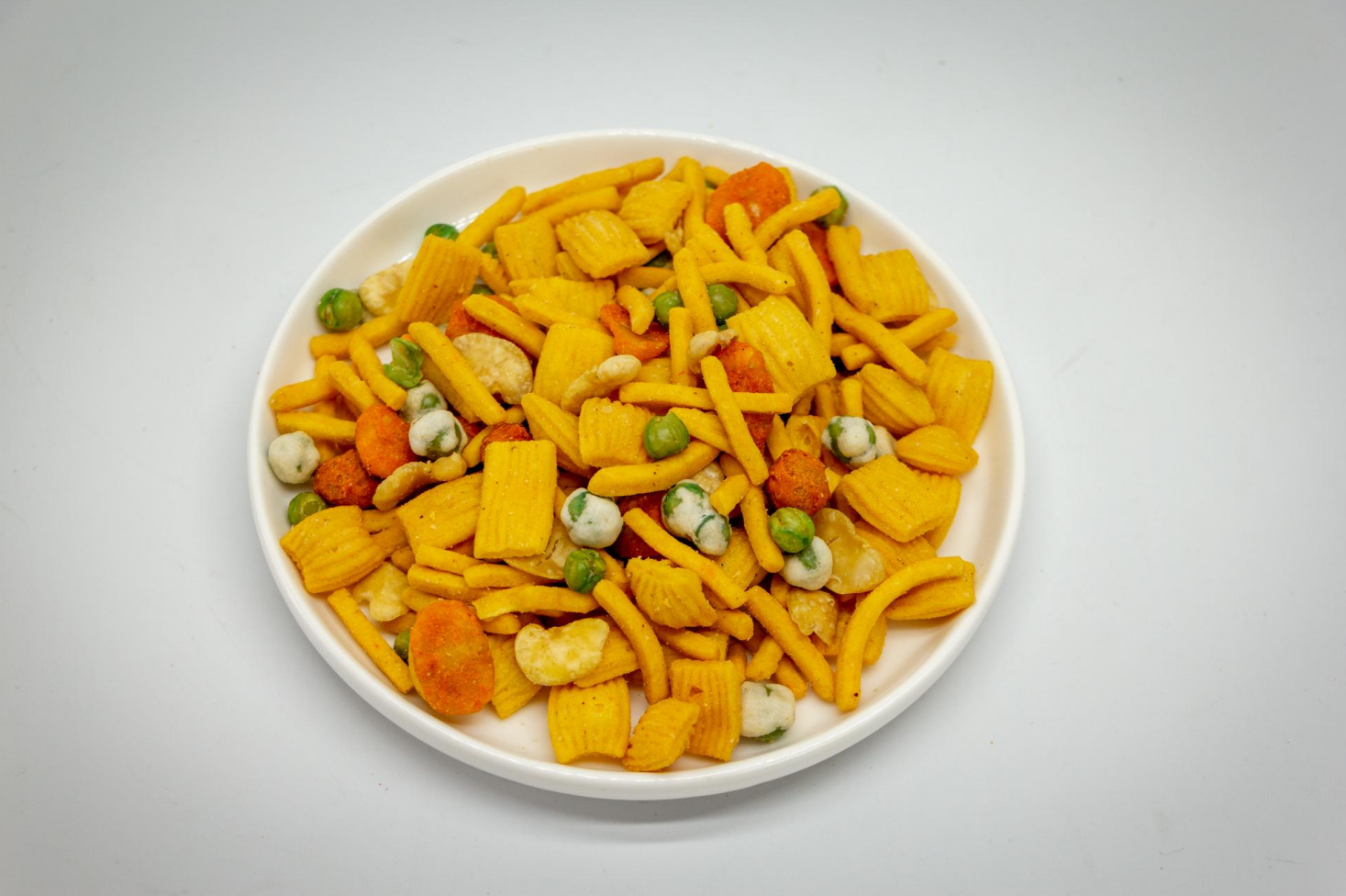 Wholesale Yellow Cracker Mixed Peanuts Peas Broad Beans Snacks Oriental Mix Nut