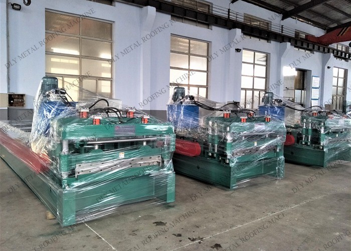 Hydraulic Cutting Roofing Forming Machine Cr12 6m Metal Sheet Making Machine