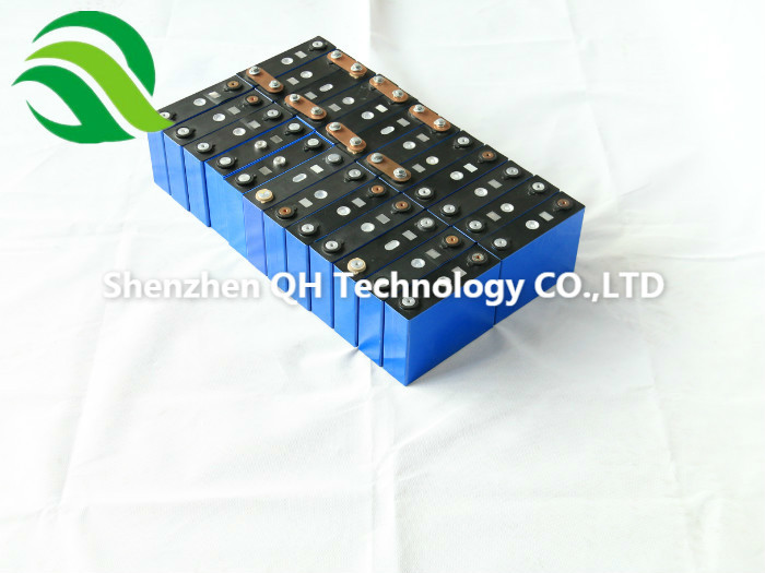 OEM ODM Lithium Ion Iron Phosphate Battery 12V 200Ah Family Backup Power