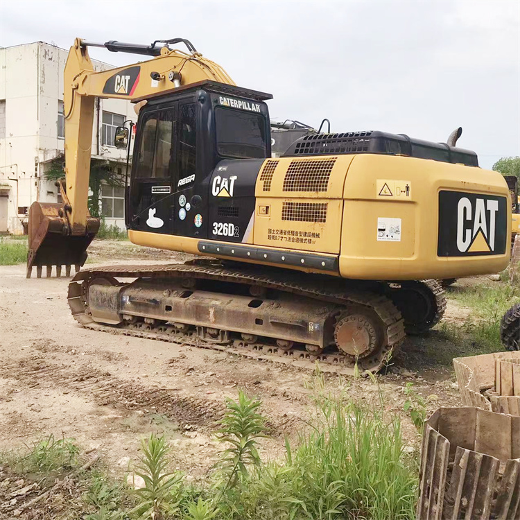 Caterpillar engine 26 ton used cat 326d2 excavator in good working condition in Japan