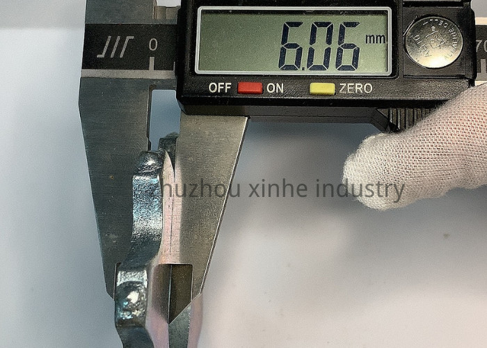 8pt Tungsten Carbide Cutters Tipped Milling Cutters Drum Flail Cutter Assemblies For Concrete Grinding
