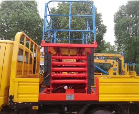 11m Lifting Height 500Kg Loading Capacity Truck Mounted Scissor Lift with CE