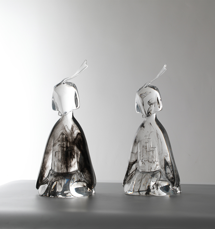 Customize decorative PMMA acrylic resin sculpture crafts for arts gallery