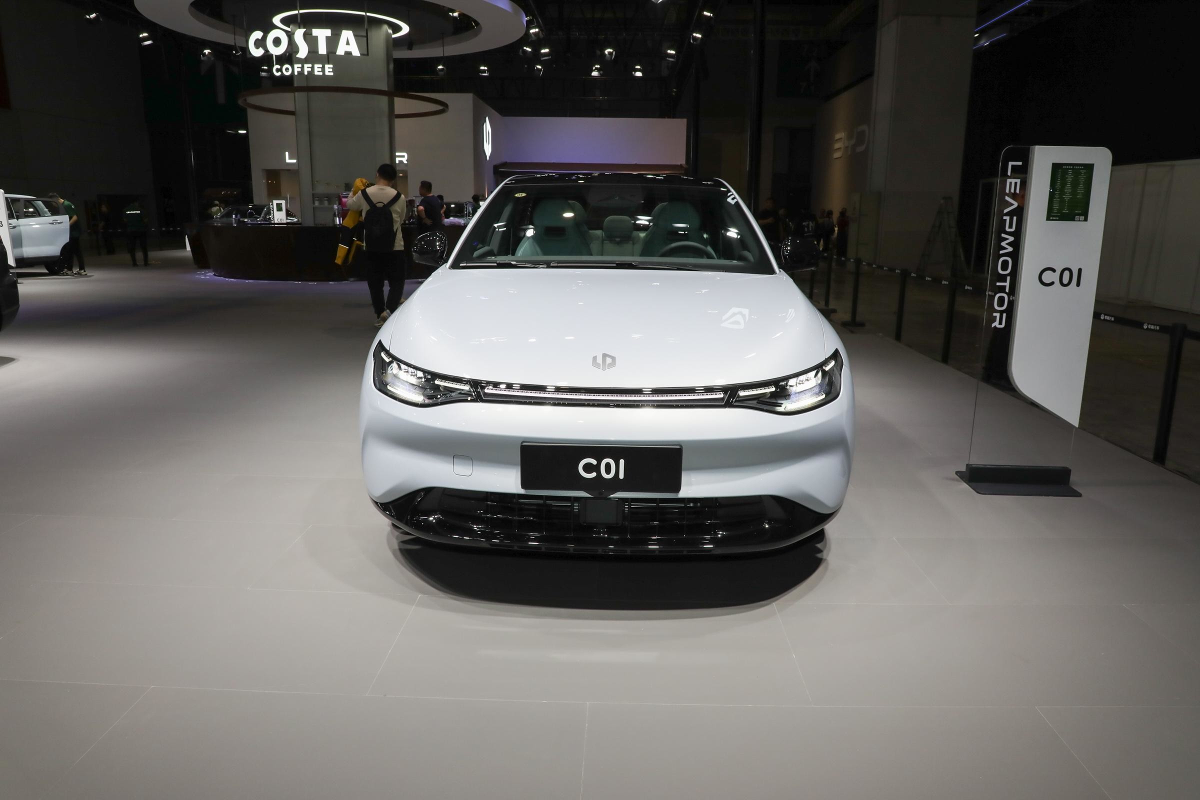 International LEAPMOTOR C01 lingpao 4WD edition ec used cars for sale cars electric 2022 2023 ev car Made in China