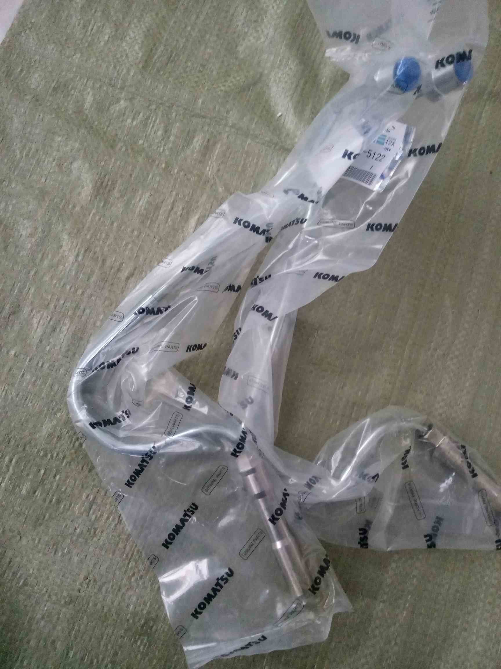 part No. :6251-71-4112 ,6251-71-5122,6251-71-5132,6251-71-5162. tube use for pc400-8 Fuel Supply Pump