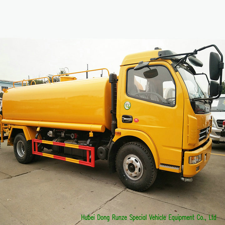 DFA Road Wash Water Liquid Tank Truck 6000L With Water Pump Sprinkler For Delivery