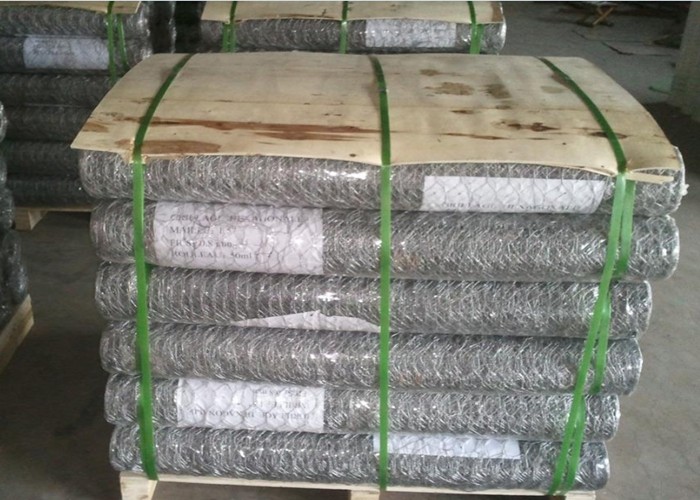 0.5-2m Chicken Wire Mesh Netting , Hexagonal Poultry Wire Mesh