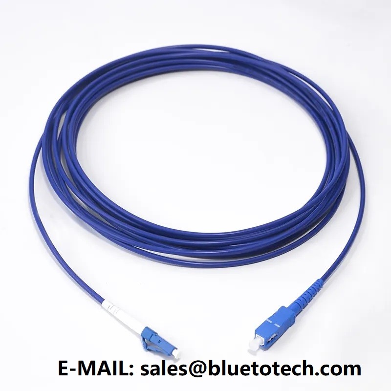 White 2mm Armored Fiber Optic Patch Cord With Pull Rod LC To LC 2.0mm Fiber Optic Armored Patch Cable Single Mode
