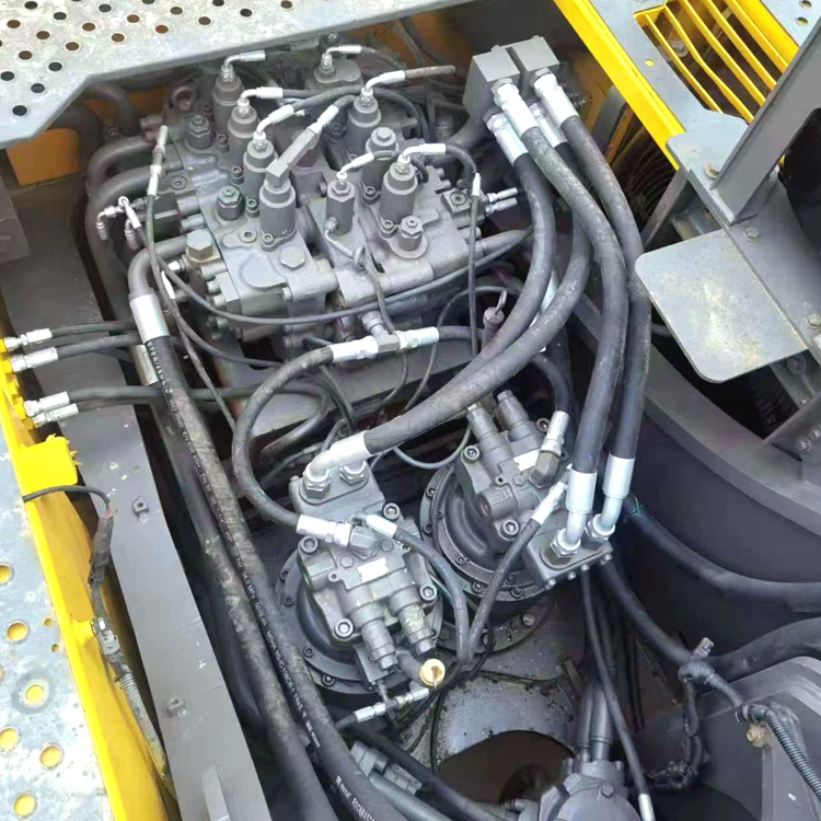 Good Health Used Volvo EC480DL Crawler Excavator in Shanghai Original Hydraulic Valve