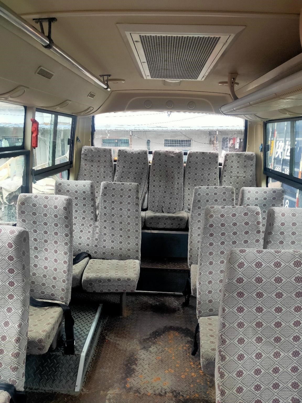 Used Mini Bus Used Dongfeng Bus EQ6608LTV1 19 Seats Front Engine Manual Transmission