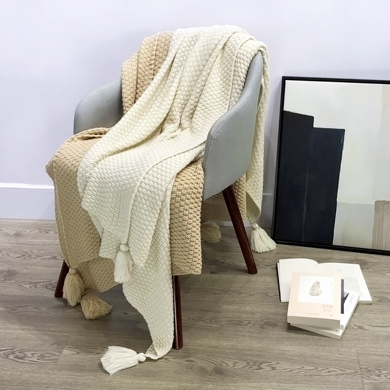 Knitted Wool Throw Blanket with Acrylic Tassel Simple Style Custom Solid Sofa Blanket