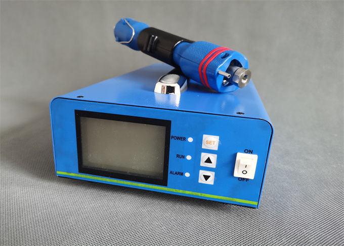 Cylinder Integrated 35Khz 800w Ultrasonic Spot Welder Titanium Head