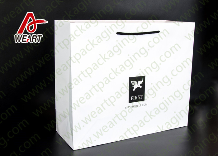 Boutique Application Small Art Paper Bags Funny Patten FCC / SGS Standard