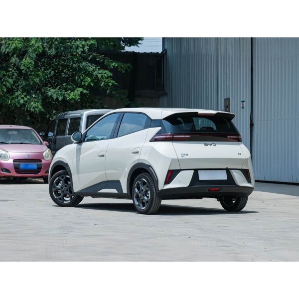 Quality 2025 Launch Time Popular Used Cars BYD Compact Car with 135N middot m Maximum Torque and 4-Seat Hatchback Body Structure for sale
