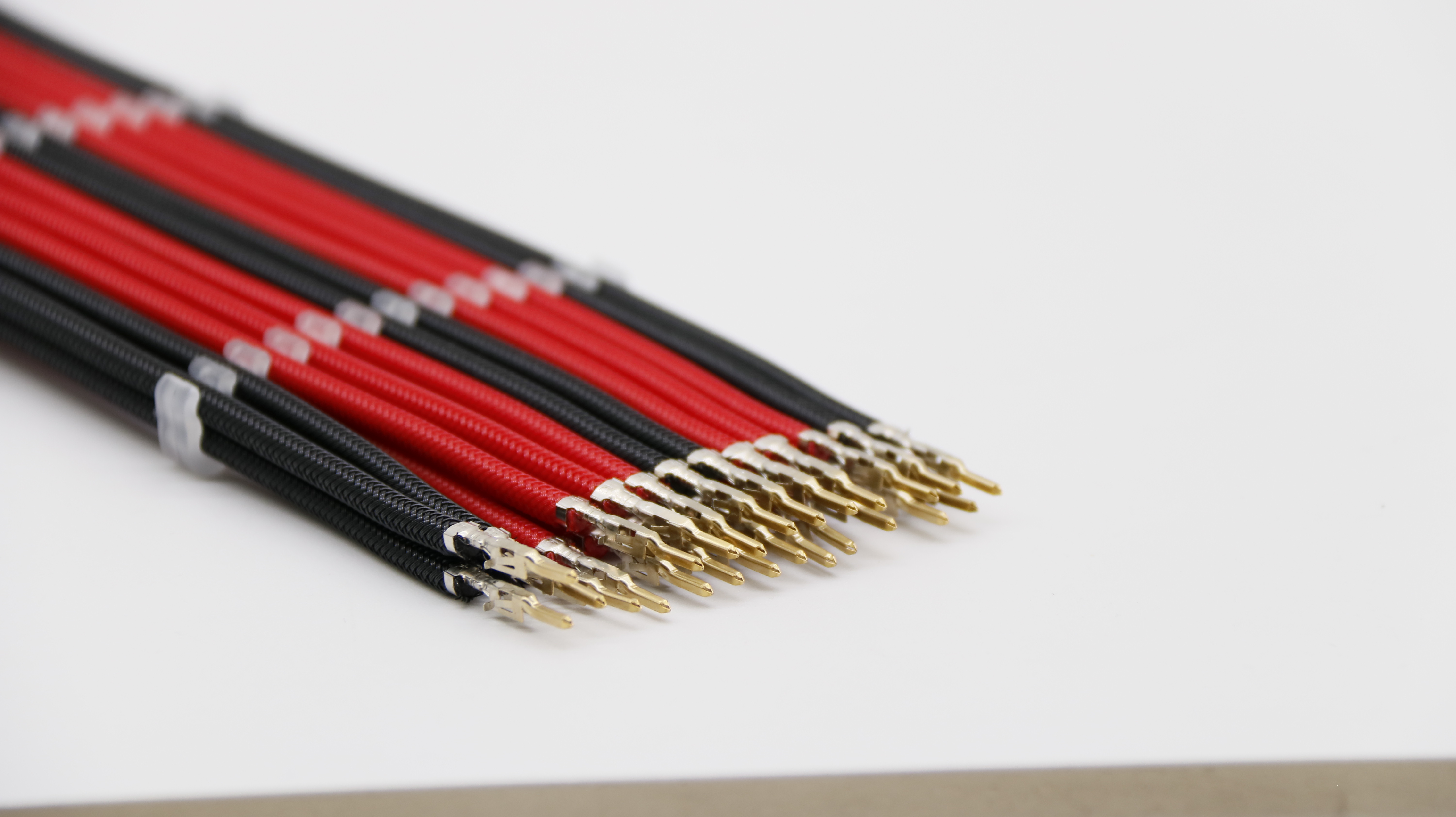 Extension Cord Power Cable ATX 24Pin braided extension cable Black&Red 18AWG