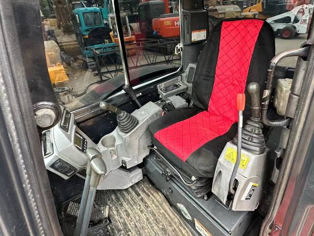Kubota KX165 Excavator Cab