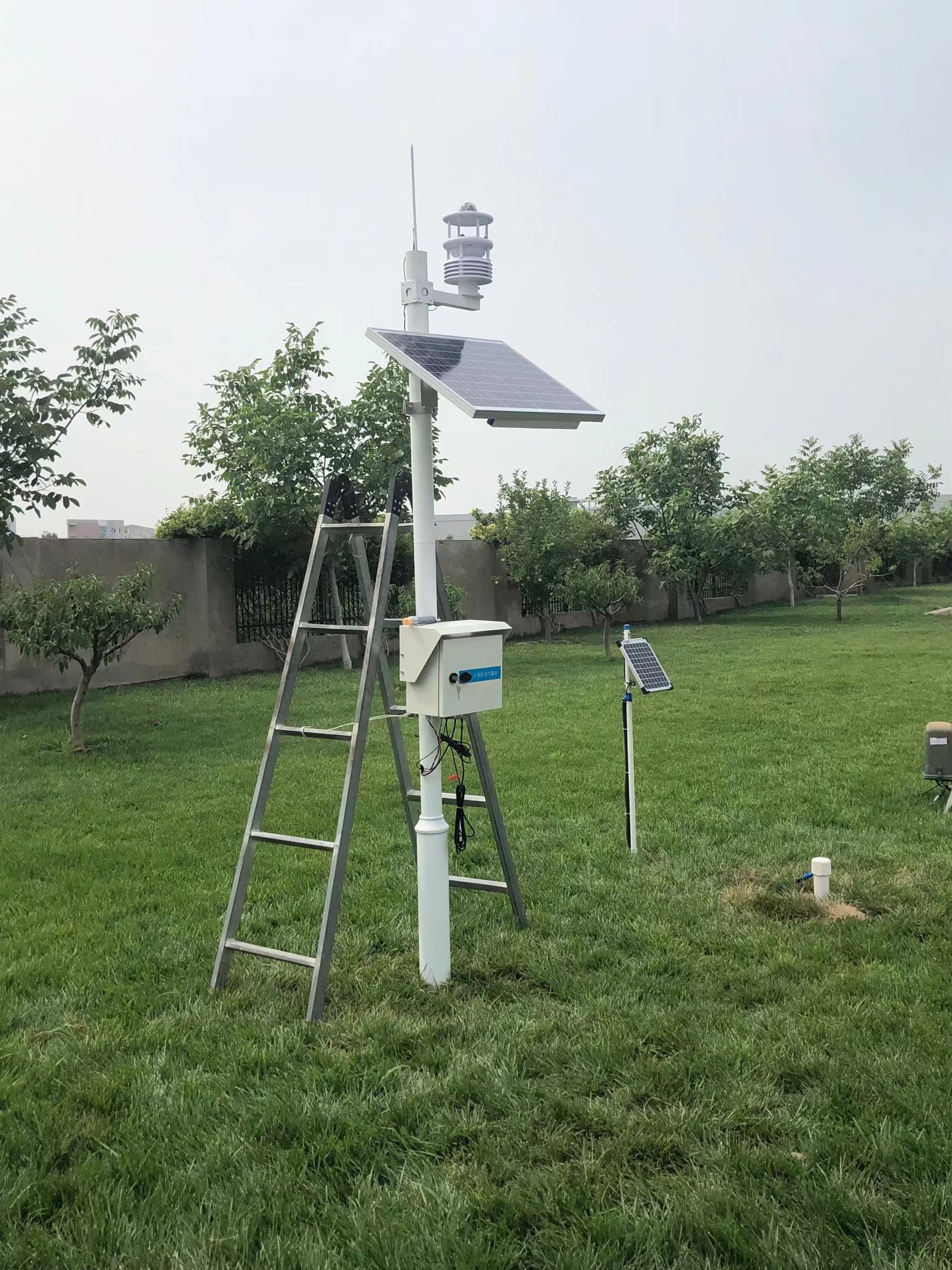 Temperature Humidity Air Pressure and More High Accuracy Compact Weather Station by BGT