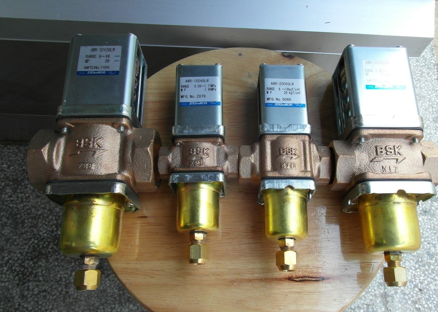 Saginomiya AWR-1502GLW Water Pressure Regulating Valve 1/2'' Connection