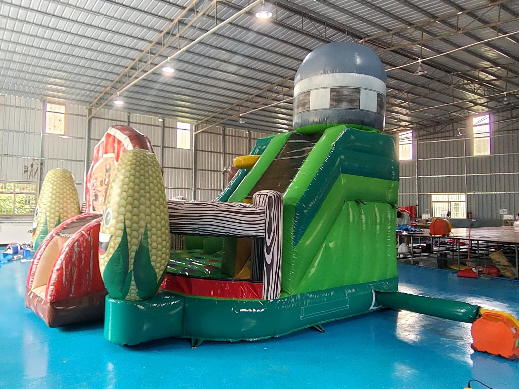 Digital Printing Inflatable Combo Funny Infant Playground Corn Farm Theme Inflatable Bouncy House With Slide For Kids